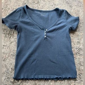 American Eagle Blue Cropped Tee